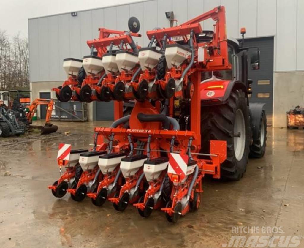 Kuhn Planter 3 Sowing machines