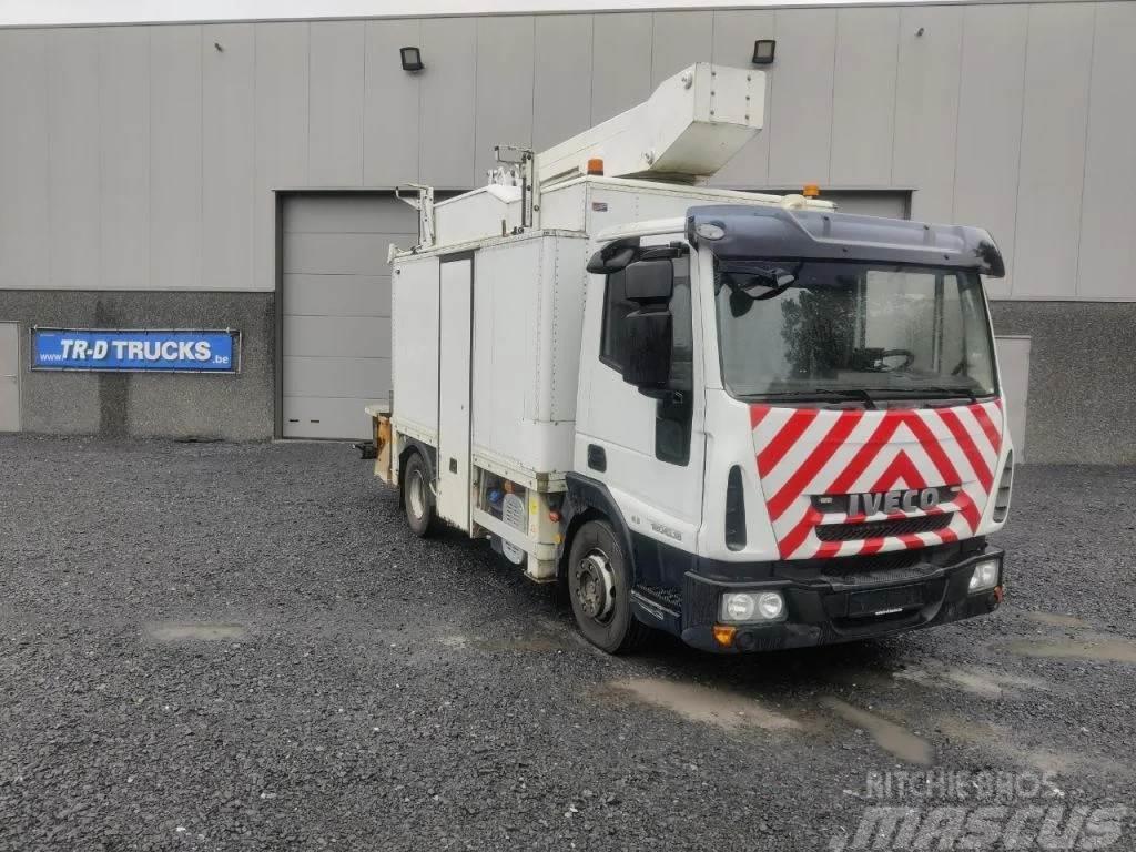 Iveco EuroCargo 120 E18 + COMET 151TAL (15 m) Truck mounted platforms