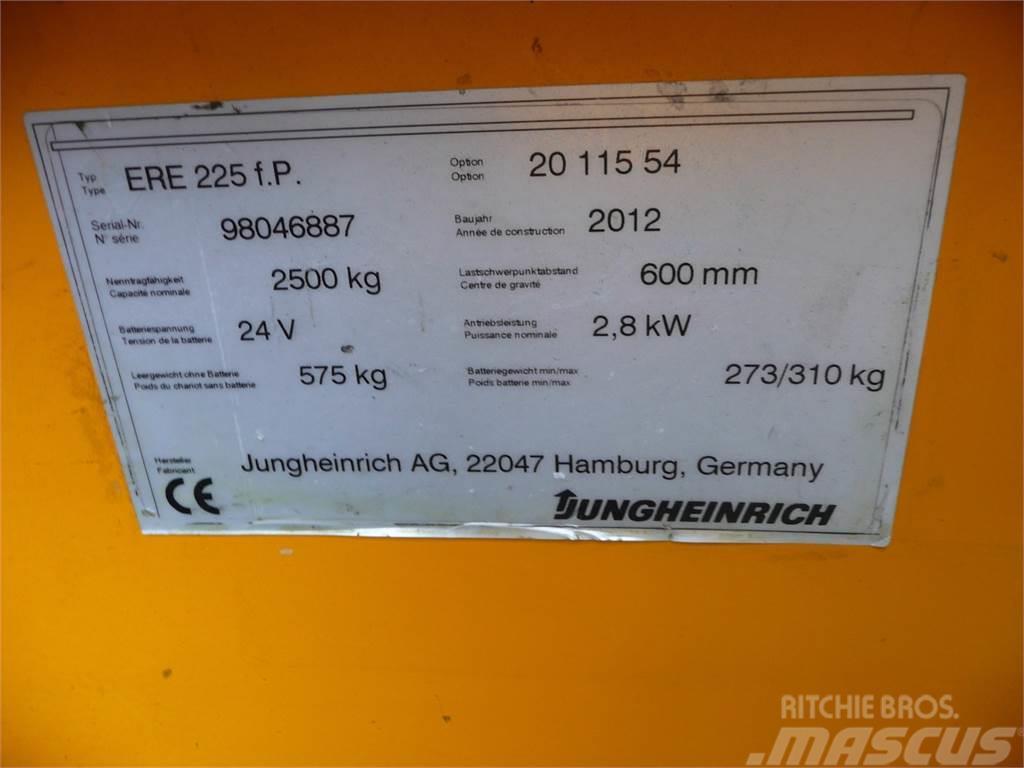 Jungheinrich ERE 225 Low lift with platform