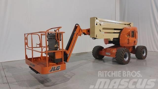 JLG 450 AJ Articulated boom lifts