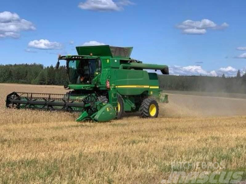 John Deere T560 T560 Combine harvesters