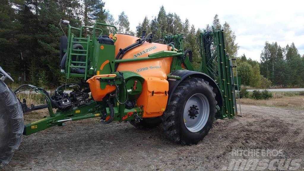 Amazone UX3200 SPECIAL 21M Self-propelled sprayers