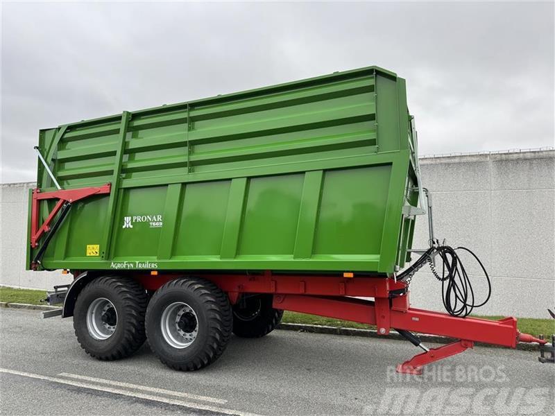 Pronar T669 XL  “Big Volume” Tipper trucks