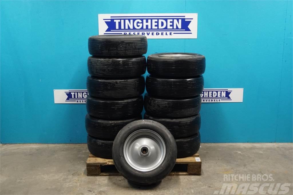 Kverneland 15 215/65-15 Tyres, wheels and rims