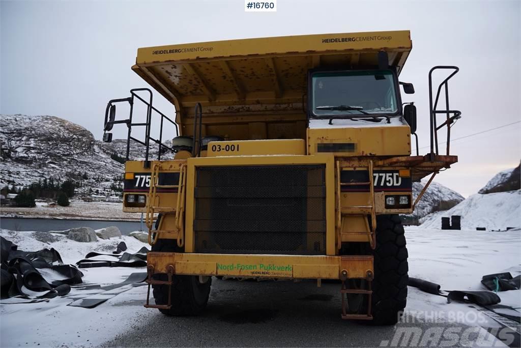 CAT 775D Dump truck with good tires. Certified. Articulated Haulers