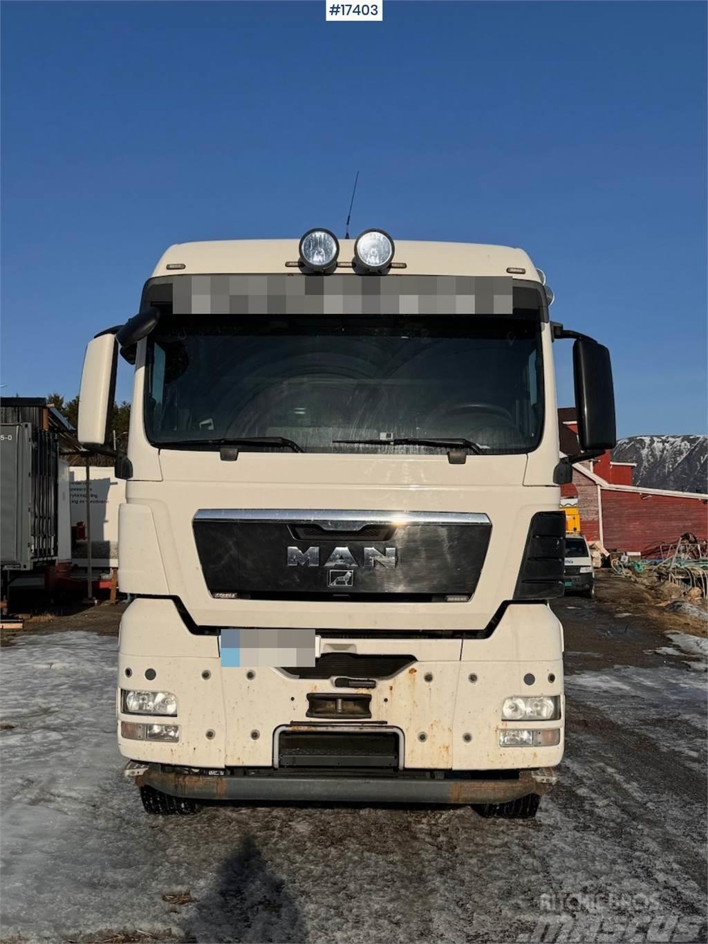 MAN TGX 35.480 8x4 flatbed truck w/ driving bridges Flatbed / Dropside trucks