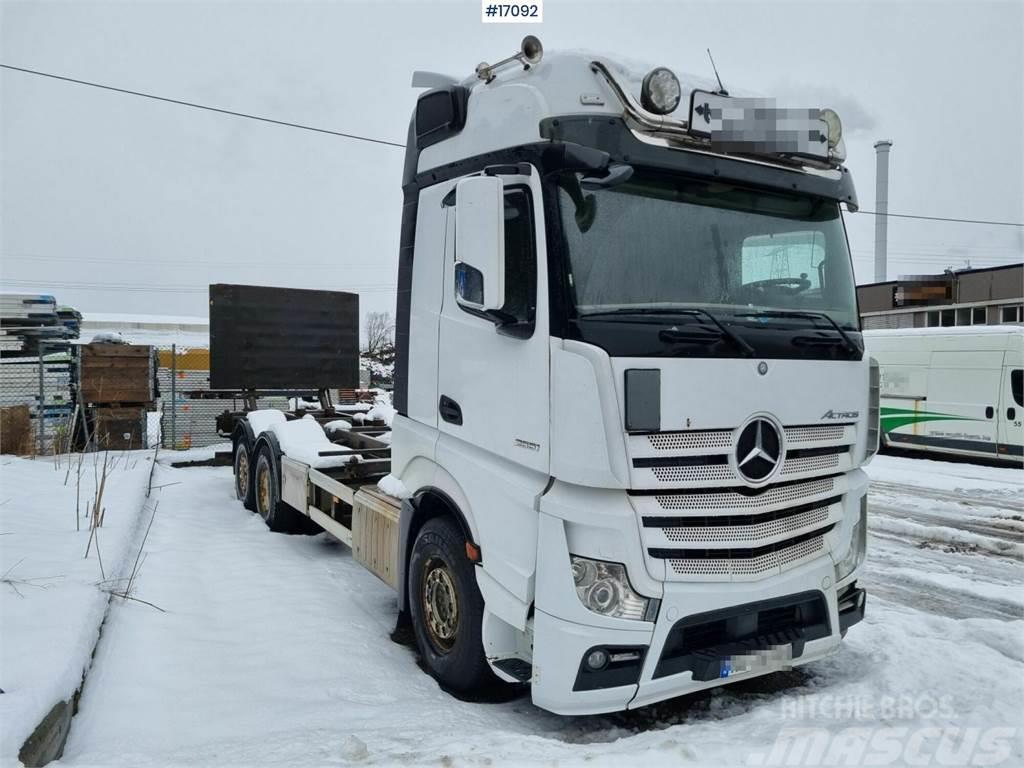 Mercedes-Benz Actros 2551 container car for sale w/trailer Container trucks