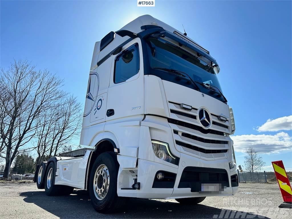 Mercedes-Benz Actros 2653 6x2 Truck. Prime Movers
