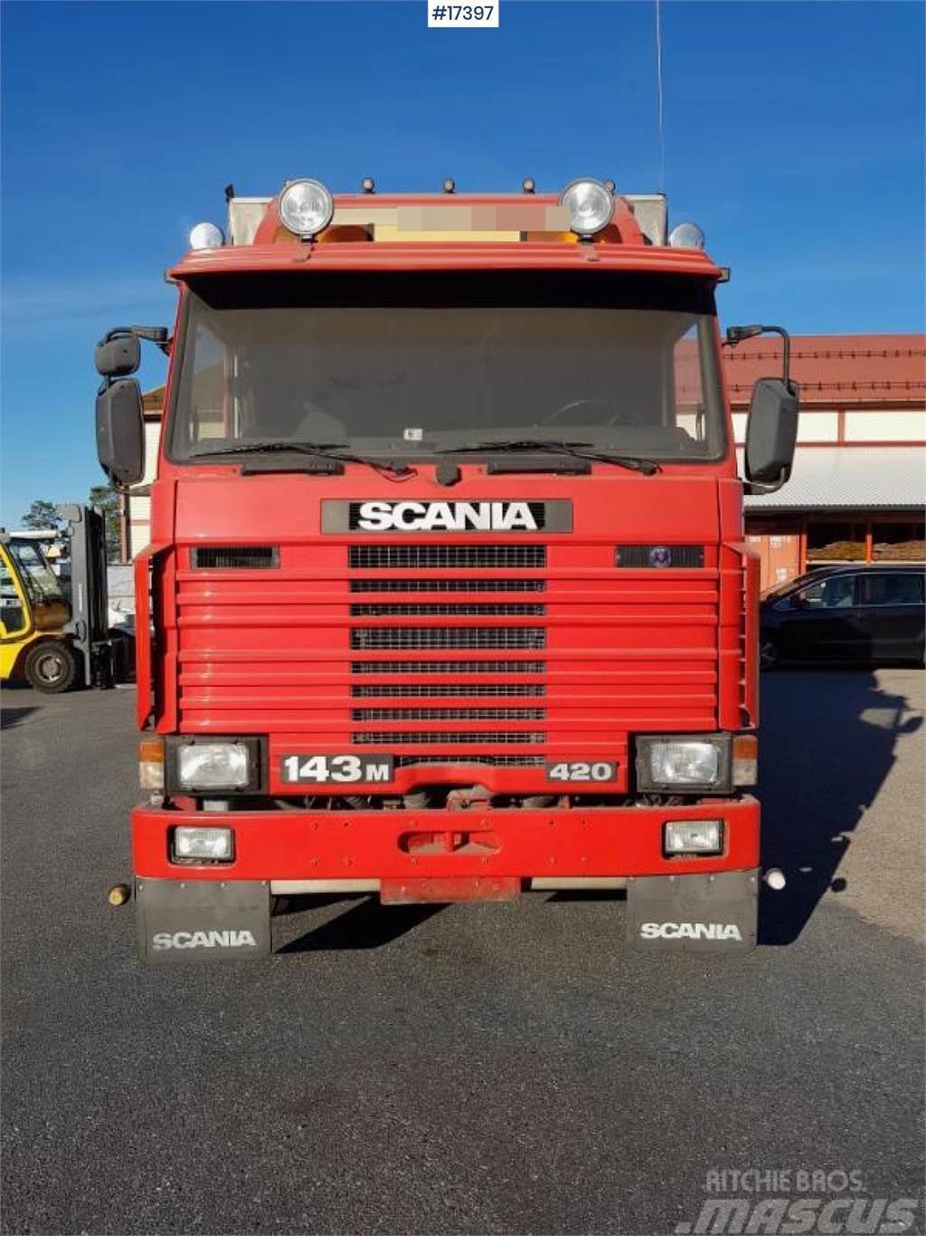 Scania 143M w/ rear mounted Hiab 105-3 crane from 1996 Truck mounted cranes