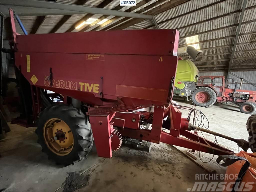 Överum Tive 4012 Farm machinery