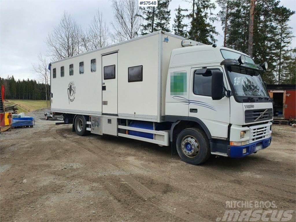 Volvo FM7 Livestock trucks