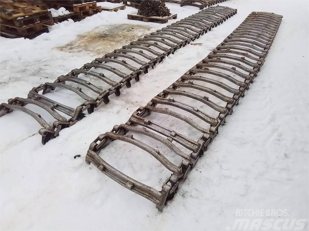  XL Traction Uni HD 710/45x26,5 Tracks, chains and undercarriage