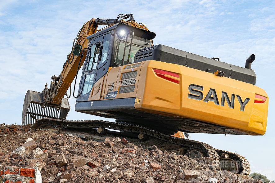 Sany SY265C Crawler excavators