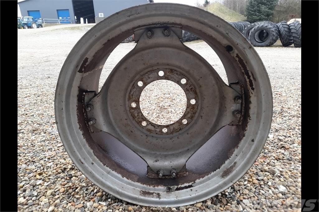 Case IH MX120 Front Rim Tyres, wheels and rims