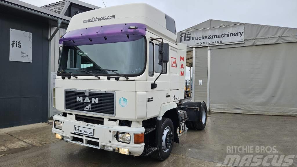 MAN 19.402 4X2 tractor unit Prime Movers