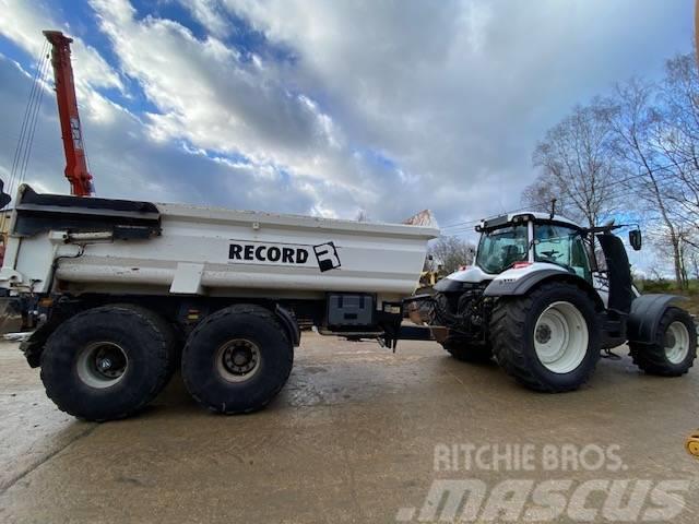 Valtra T 214 D + Record Tractors