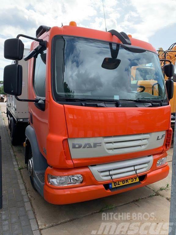 DAF LF 45.180 Commercial vehicle