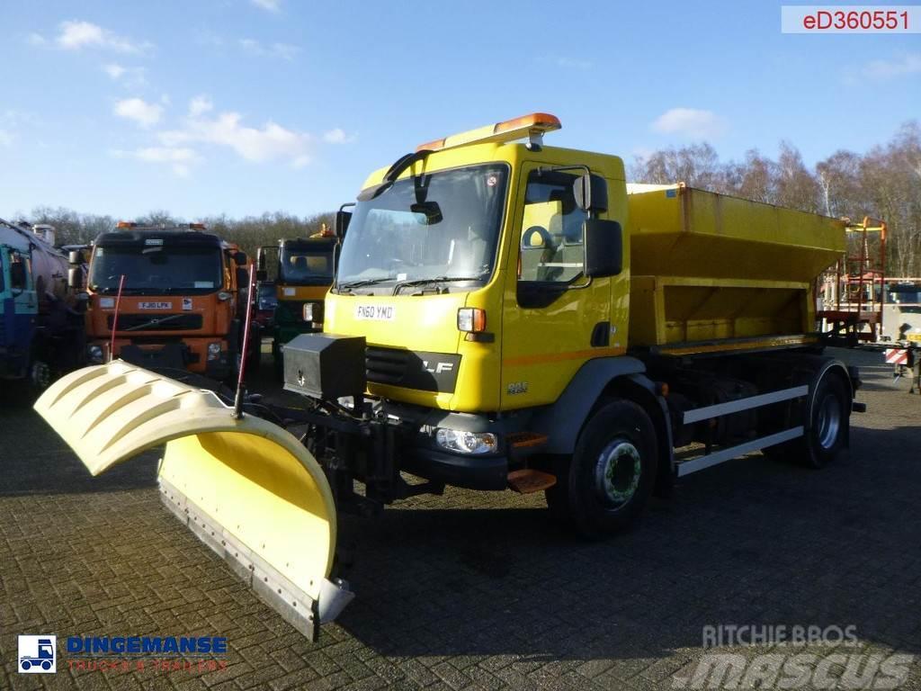DAF LF 55.220 4x2 RHD gritter / snow plough Commercial vehicle