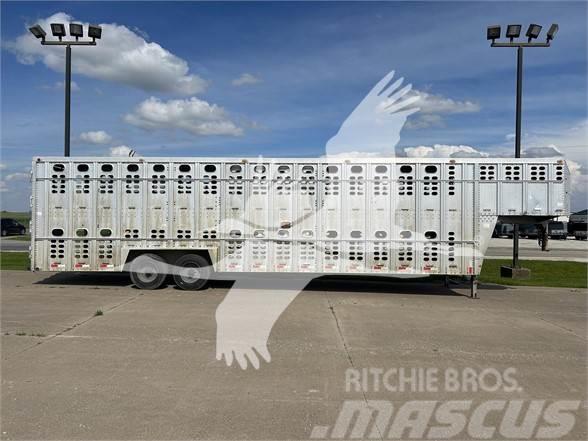 Wilson 32 STOCK Livestock transport