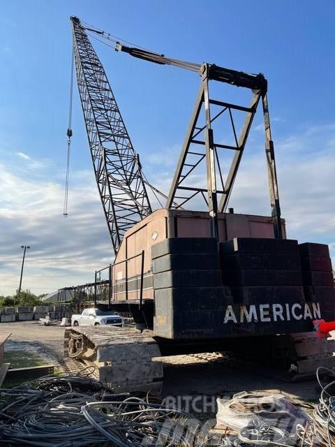 American 9310 Track mounted cranes