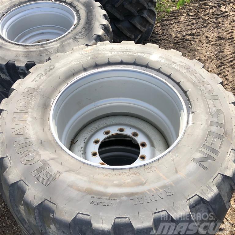 Vredestein 4 x 800/45r30,5 Tyres, wheels and rims