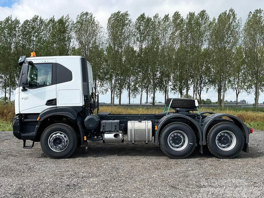 Iveco T-Way AT720T47TH Tractor Head (39 units) Prime Movers