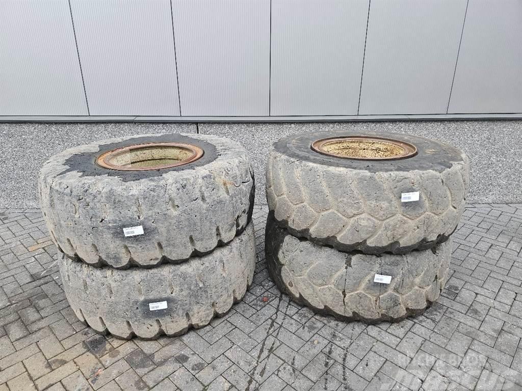 Terex TL260S-20.5R25-Tire/Reifen/Band Tyres, wheels and rims