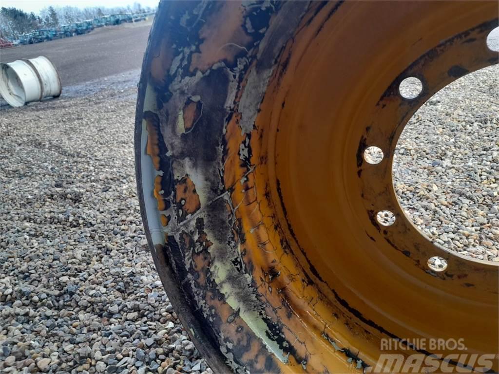 Hydrema 926 C Rim Tyres, wheels and rims