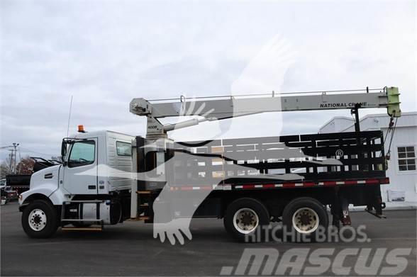 National 400B Truck mounted cranes