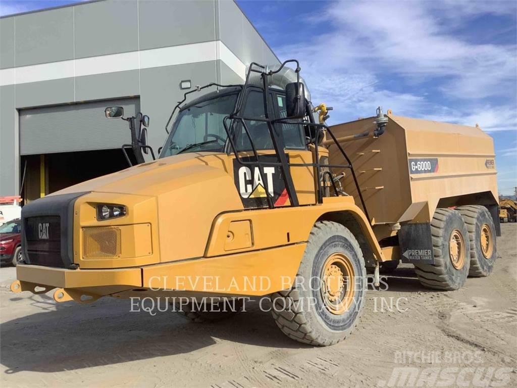 CAT 730C WW Water bowser