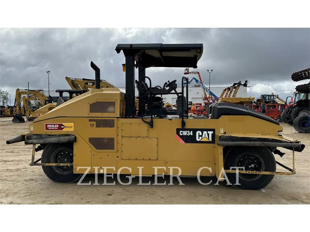 CAT CW34 Pneumatic tired rollers