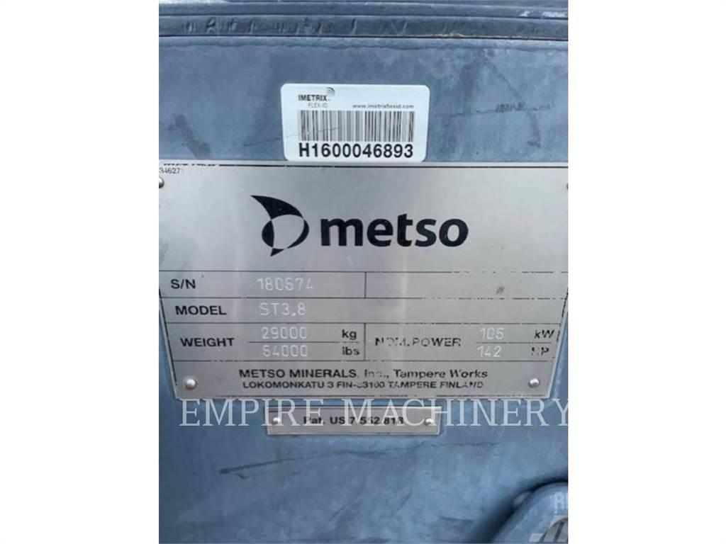 Metso ST3.8 Mobile screeners