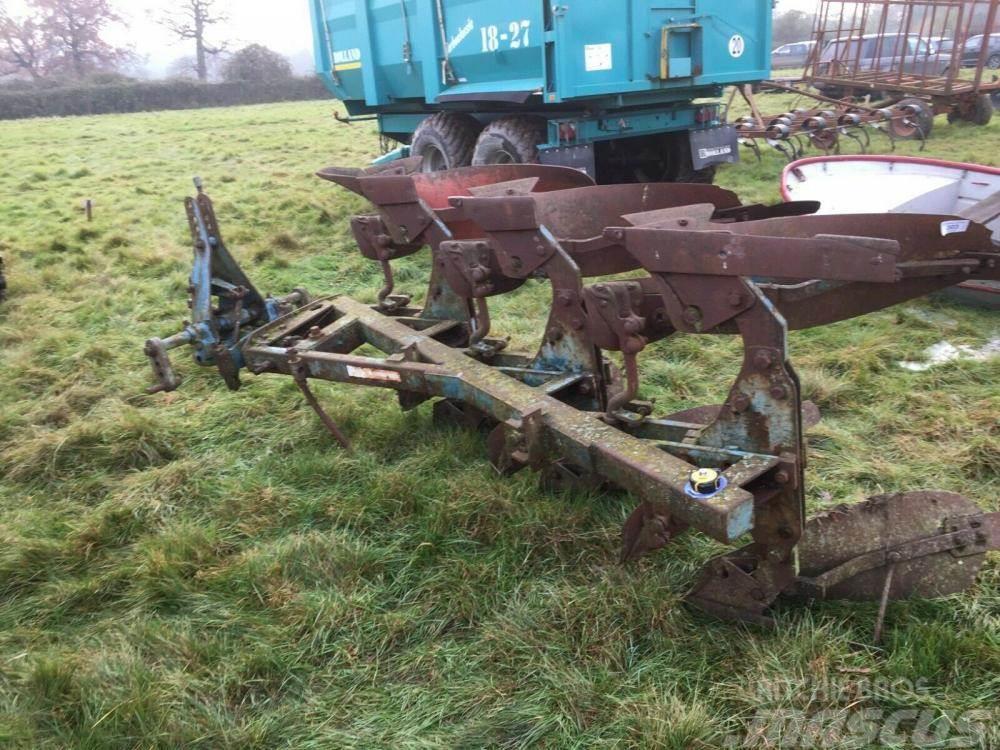 Ransomes 3 Furrow reversible plough £450 plus vat £540 Ploughs