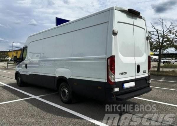 Iveco Daily 35S18 (3D) Box trucks