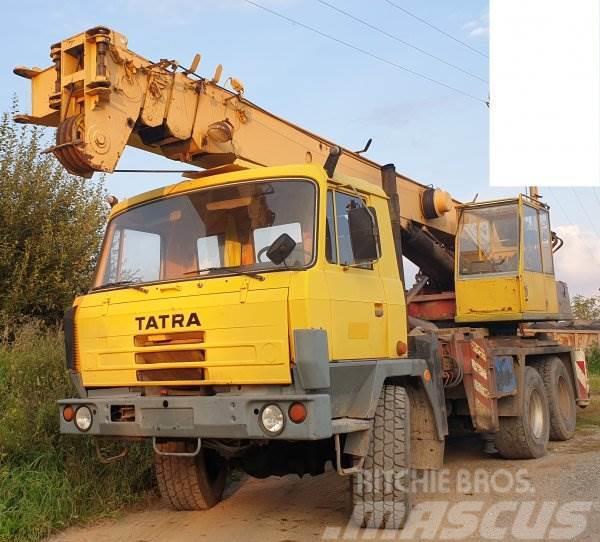 Tatra 815 +AD20 T Truck mounted cranes
