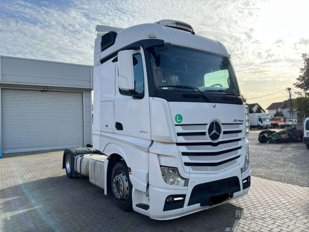 Mercedes-Benz Actros 1842 Low Liner Prime Movers