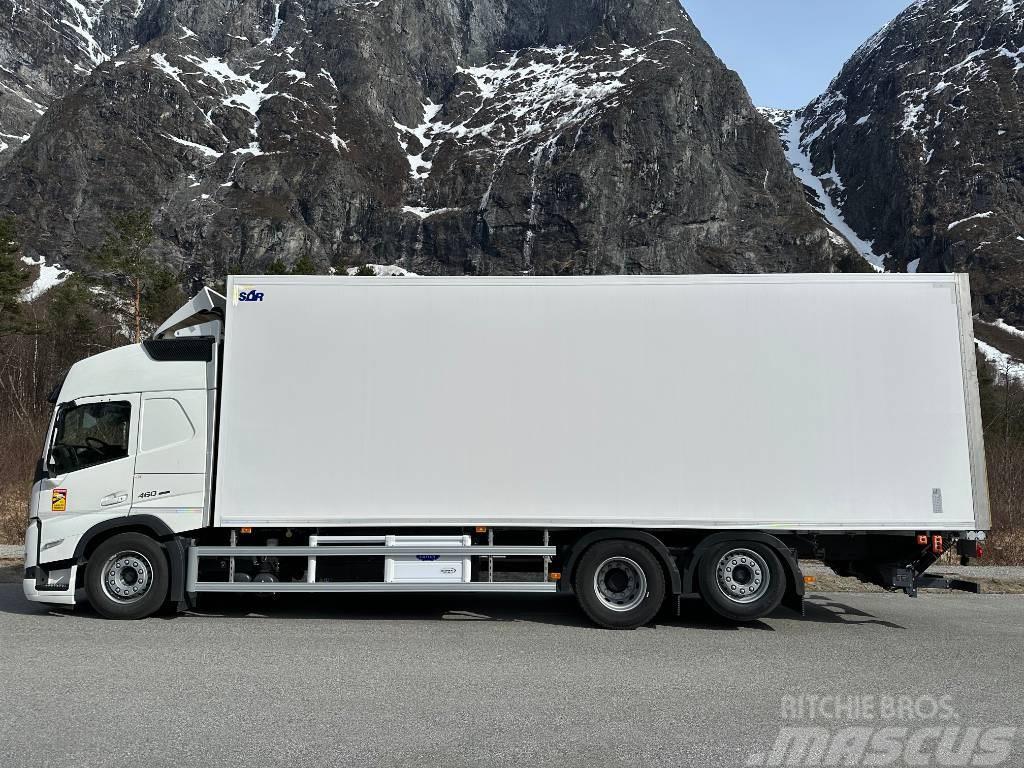 Volvo FM 460 Temperature controlled trucks