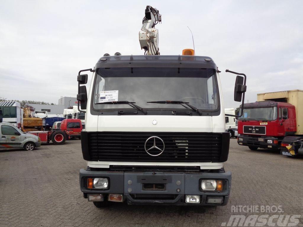 Mercedes-Benz SK 2433 + Semi-Auto + PTO + Serie 14 Crane + 3 ped Container trucks