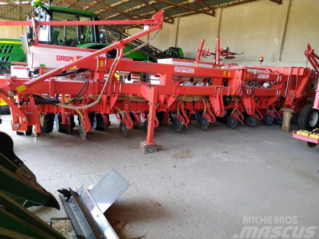 Gaspardo Maestra 12 rows Sowing machines