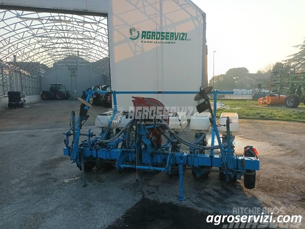Monosem NG PLUS 24 Sowing machines