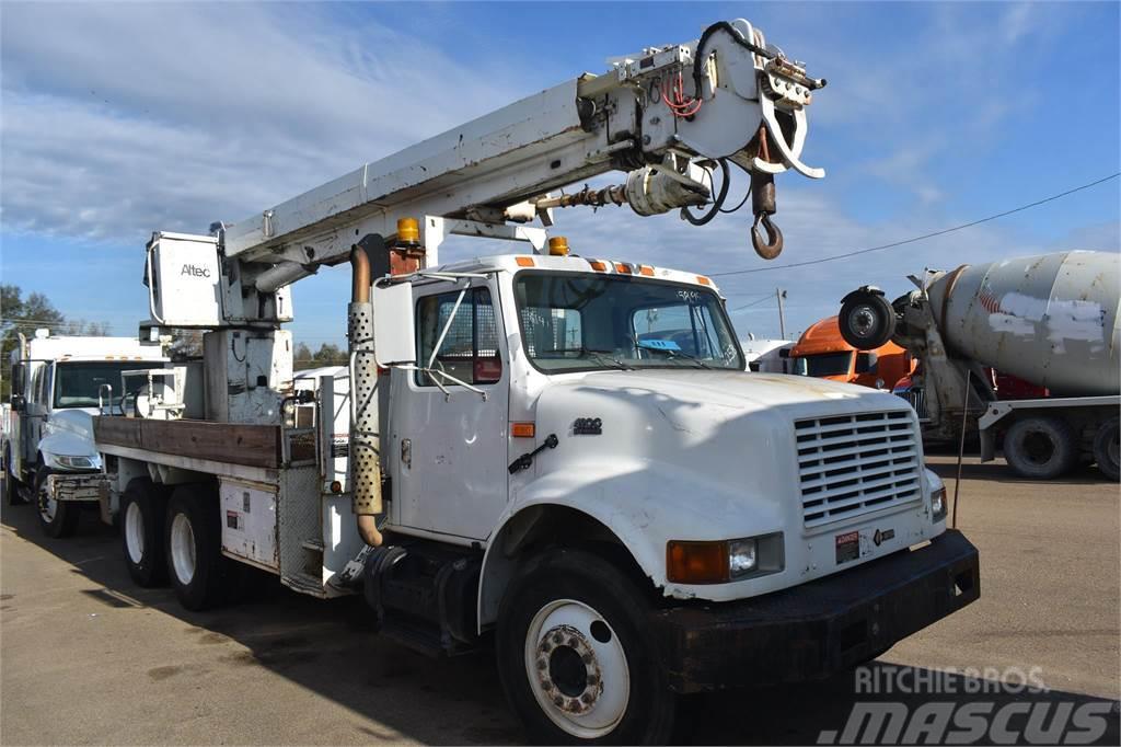 Altec D947TR Truck mounted drill rig
