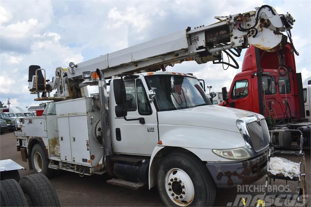 Altec DM45TR Truck mounted drill rig