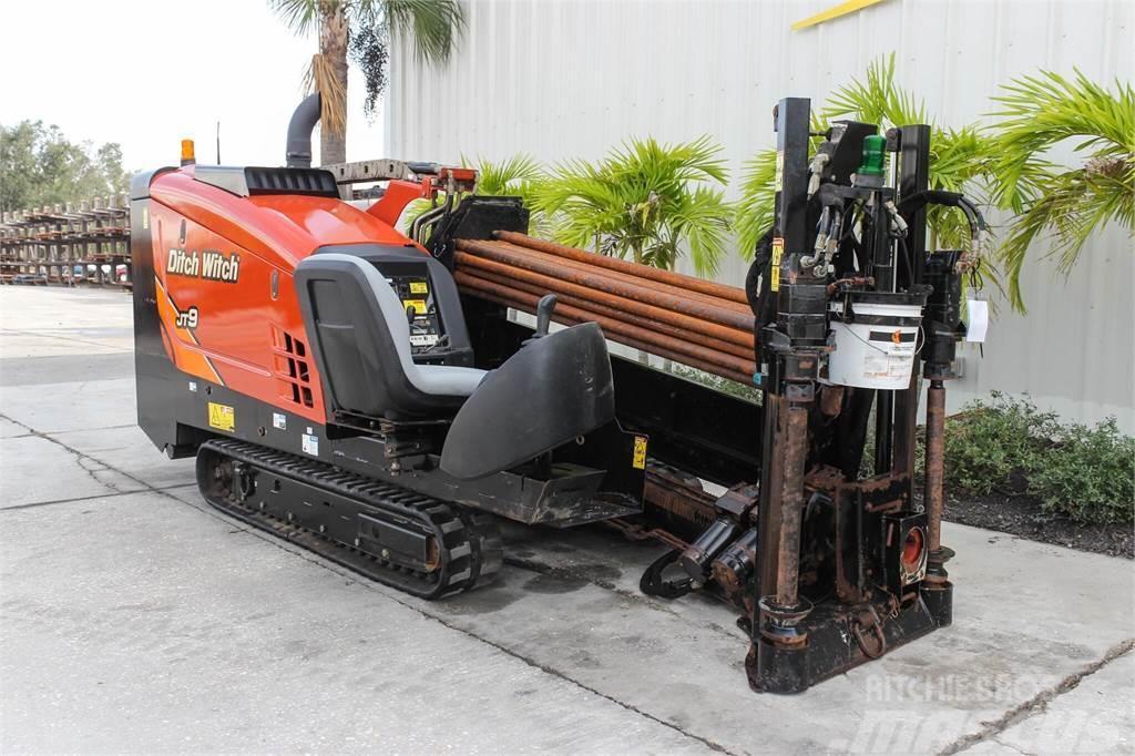 Ditch Witch JT9 Horizontal drilling rigs