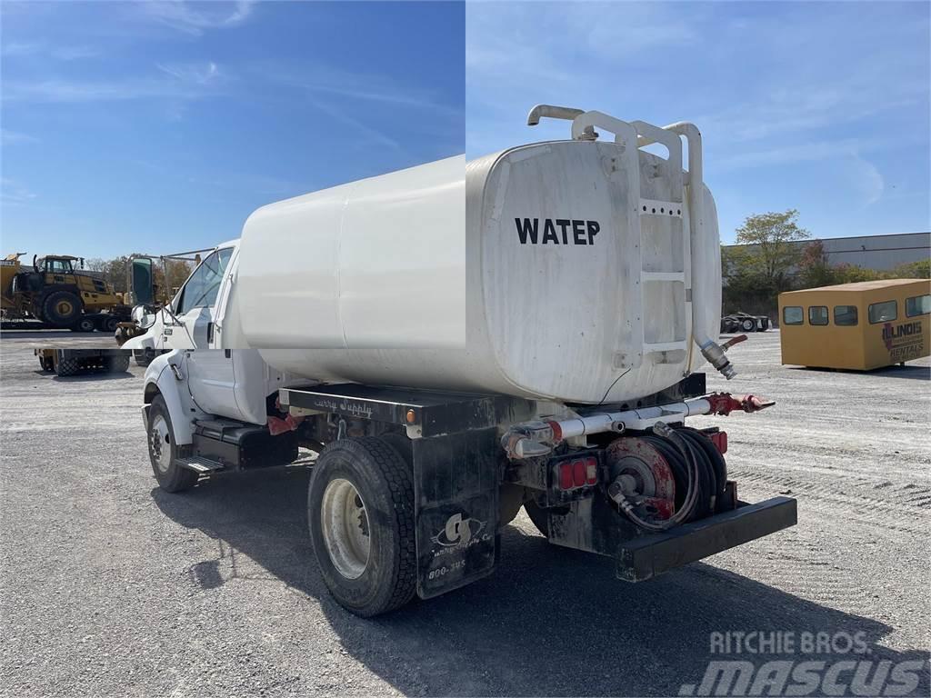 Ford F650 XL SD Water bowser