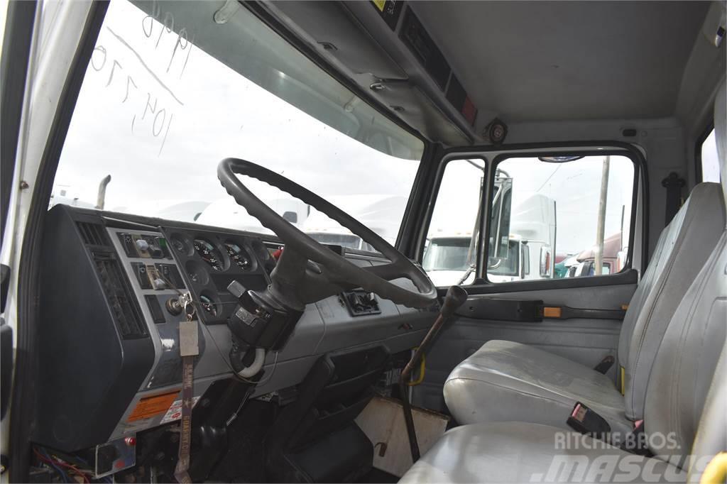 Freightliner FL70 Truck mounted cranes