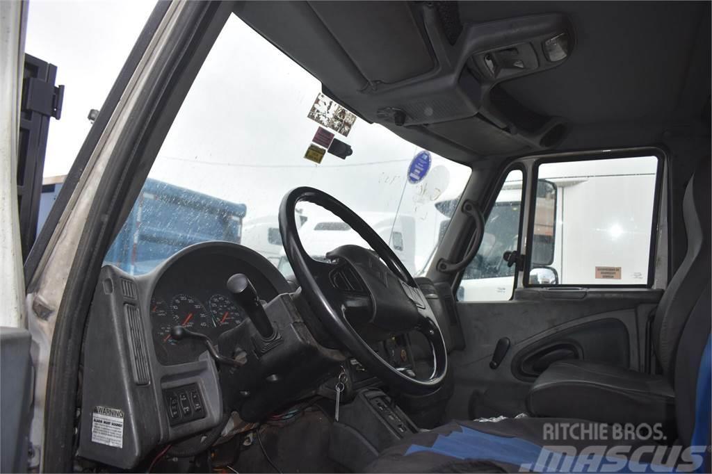 International DURASTAR 4300 Truck mounted cranes