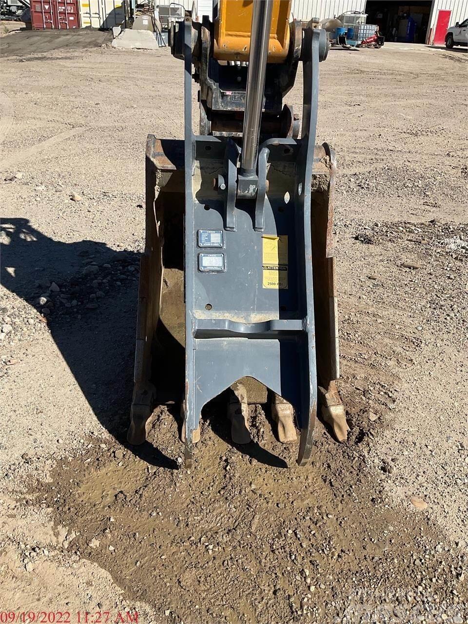 Liebherr R920 COMPACT LITRONIC Crawler excavators