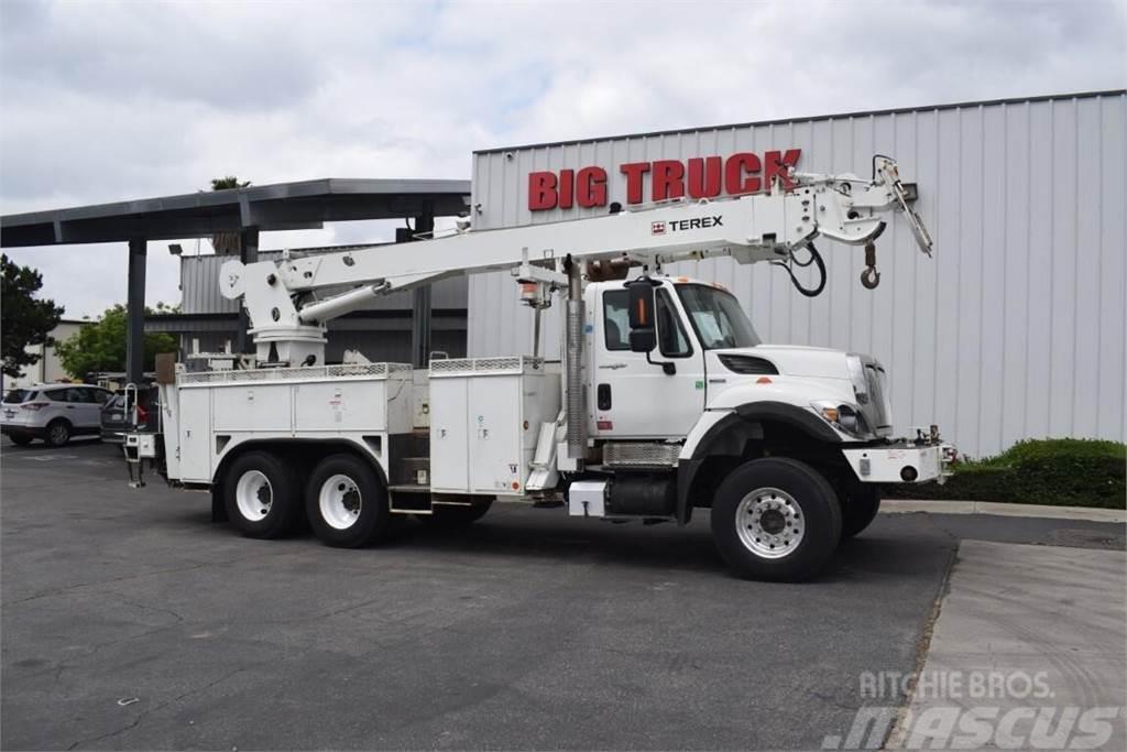 Terex COMMANDER 6060 Truck mounted drill rig