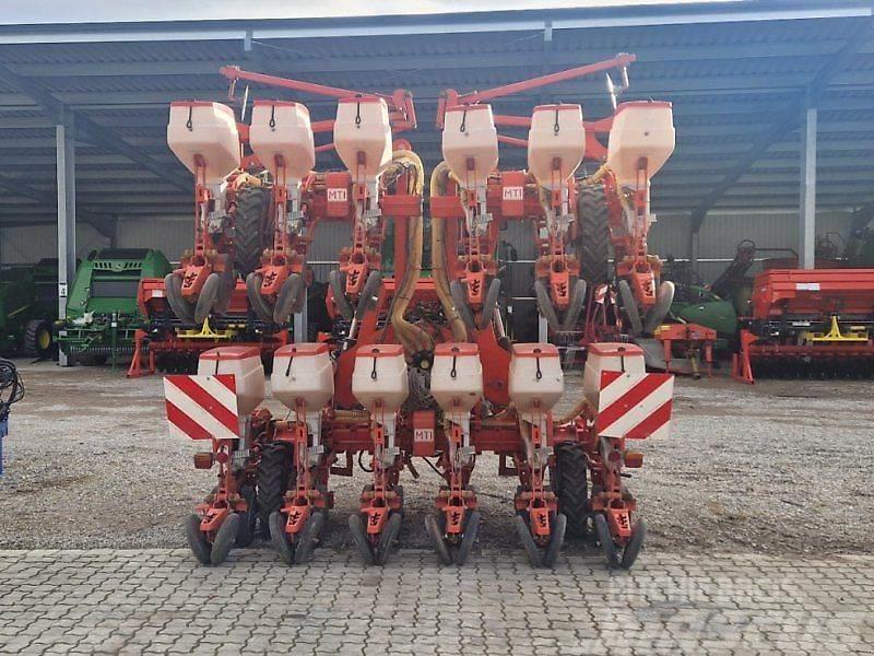 Maschio Manta 12 Sowing machines