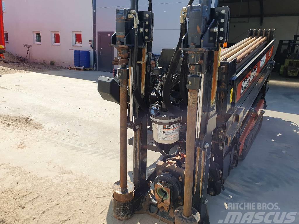 Ditch Witch JT 20 Horizontal drilling rigs